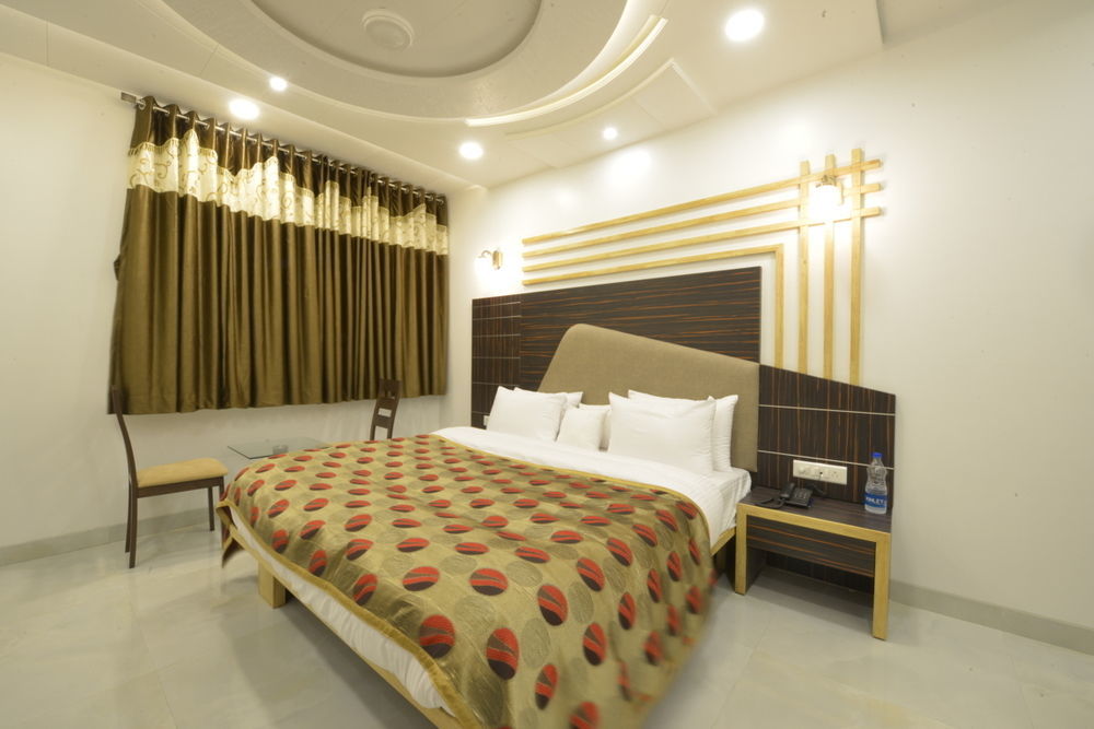 Hotel Jp International Aurangabad  Bagian luar foto