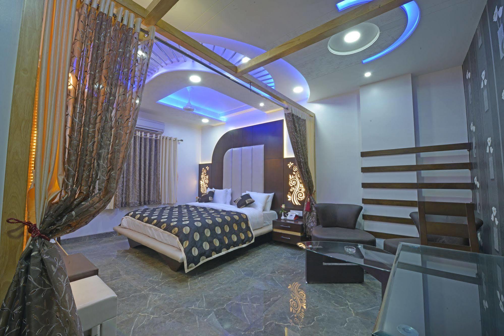 Hotel Jp International Aurangabad  Bagian luar foto