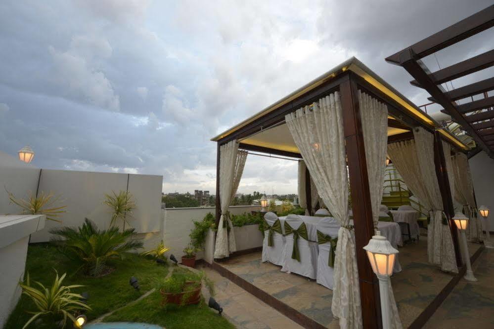 Hotel Jp International Aurangabad  Bagian luar foto
